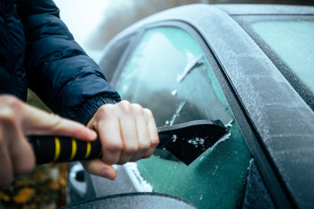 should_you_wash_your_car_in_winter